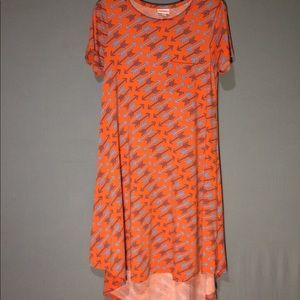 Lularoe Carly orange with arrows Size XS